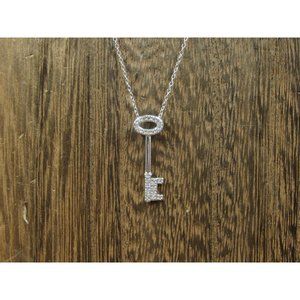 18" Sterling Silver Small CZ Key Gem Pendant Necklace Vintage Minimalist